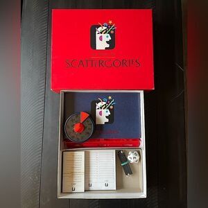 Vintage! 1988Milton Bradley, “Scattegories” 2-6 Player, Family Game (Ages 12+).